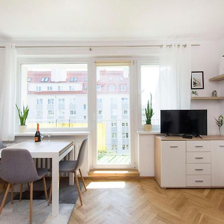 Beach Station Apartment Brzezno Danzig Exterior foto